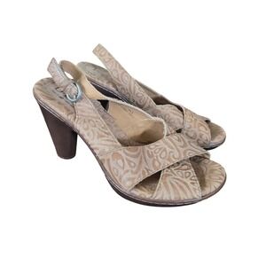 BOC Born Concept Tan Paisley Leather Slingback Block Heel Sandals 9/ 40.5, Boho